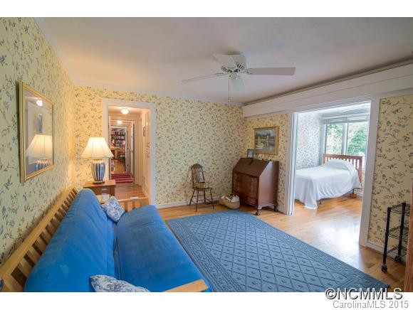 328 Chapman Road - Photo 18