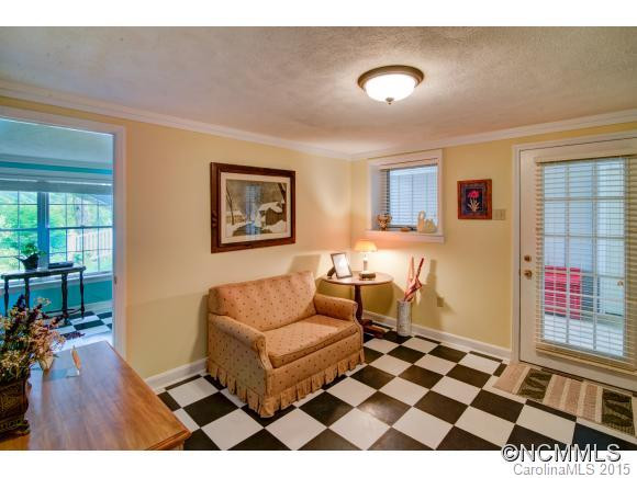 328 Chapman Road - Photo 21