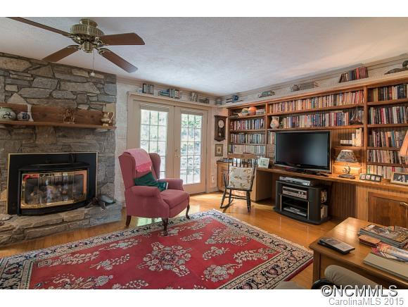 328 Chapman Road - Photo 7