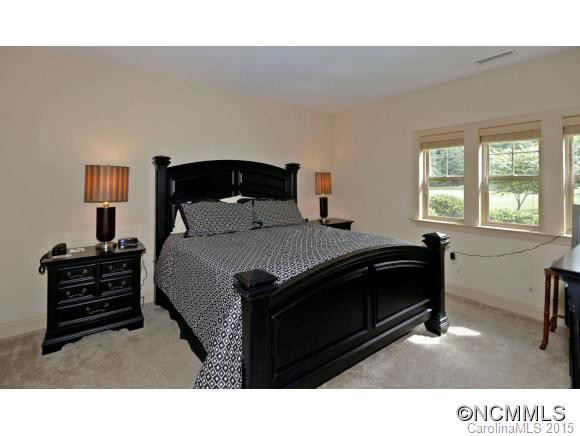 1659 Country Club Drive D-103 - Photo 9