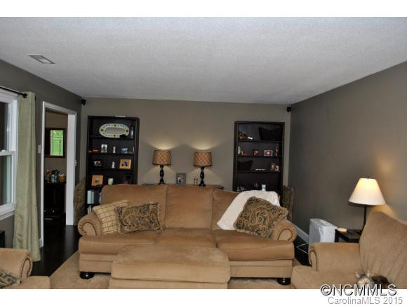 12 Belmont Drive - Photo 4