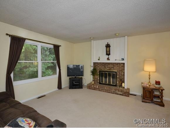 20 BROOK FOREST Drive - Photo 2