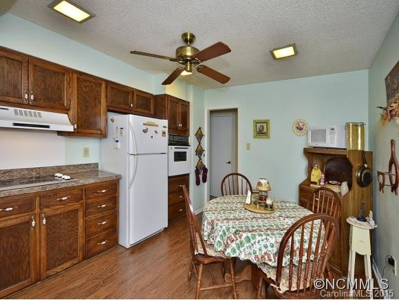 20 BROOK FOREST Drive - Photo 6