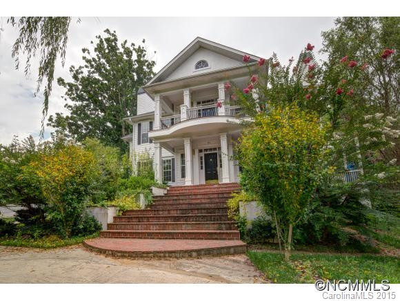 401 Oak Tree Lane - Photo 2