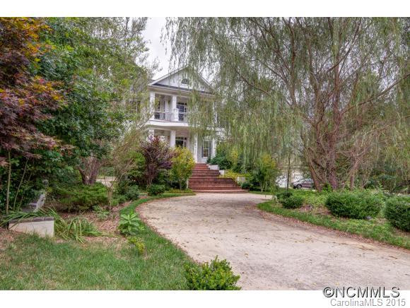 401 Oak Tree Lane - Photo 4