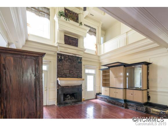 401 Oak Tree Lane - Photo 6