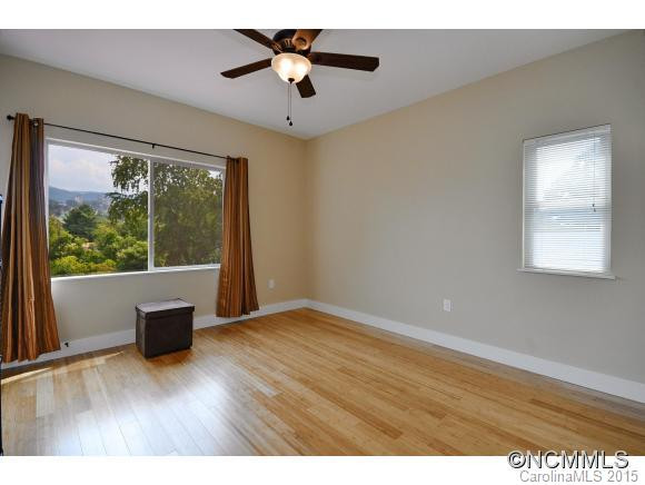 281 Westwood Place - Photo 12