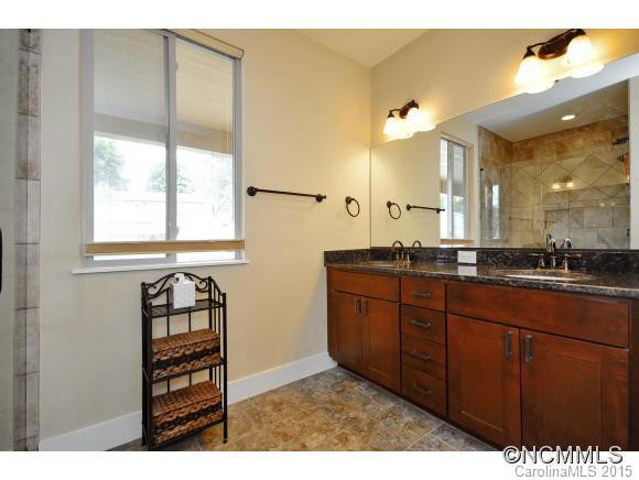 281 Westwood Place - Photo 9
