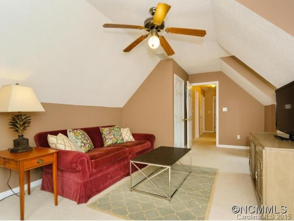 1030 Thorncrest Dr. - Photo 16
