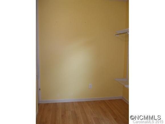 14 Essex Place - Photo 11