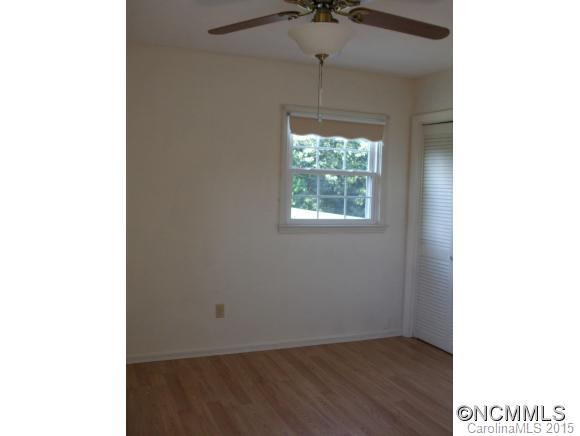 14 Essex Place - Photo 13