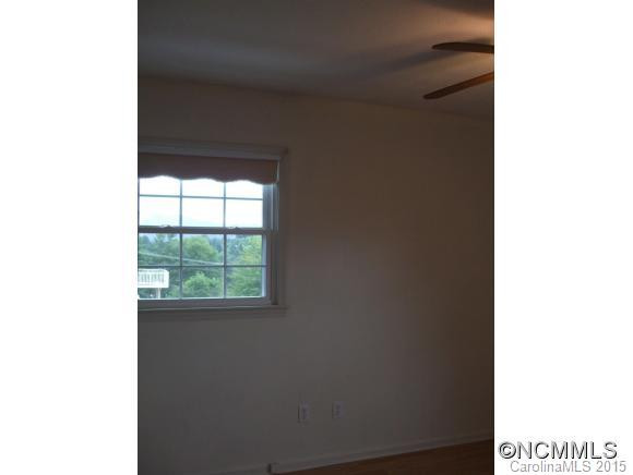 14 Essex Place - Photo 14