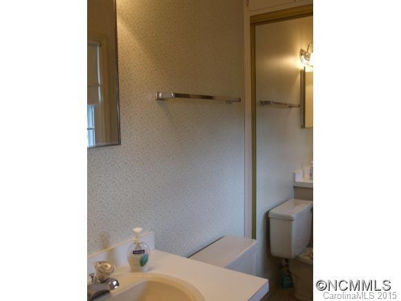 14 Essex Place - Photo 15