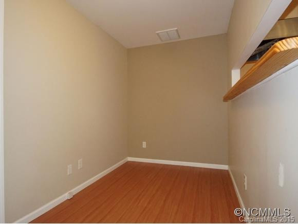 526 MIDWAY STREET - Photo 9