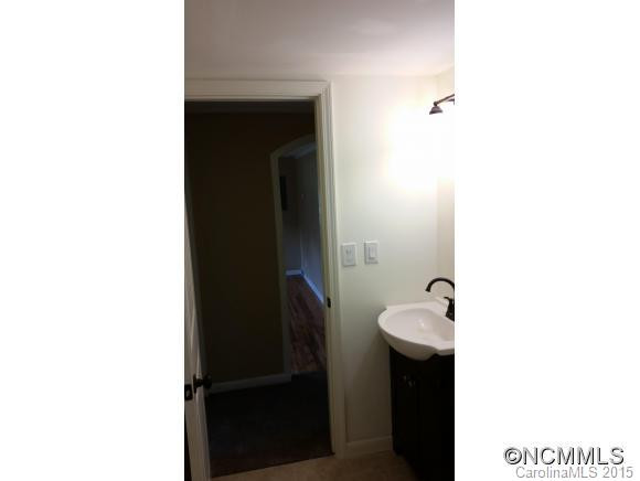 244 Rock Hill Road - Photo 8