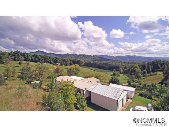 1407 Laurel Drive - Photo 2