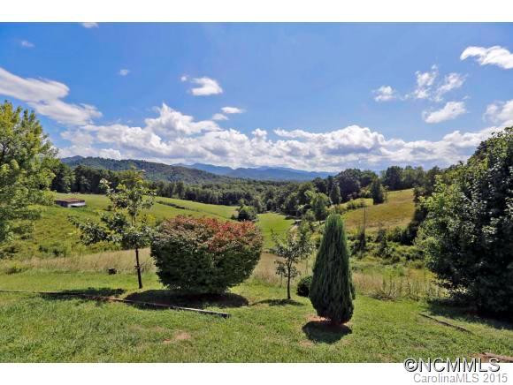 1407 Laurel Drive - Photo 4