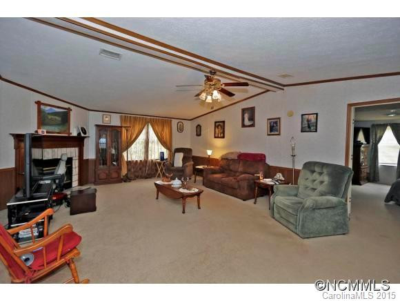 1407 Laurel Drive - Photo 6