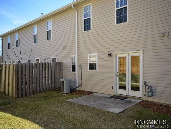 13 YORKTOWN CIRCLE - Photo 12