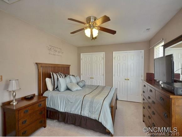13 YORKTOWN CIRCLE - Photo 8