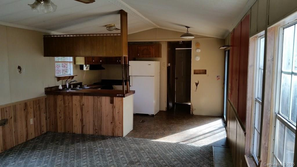 295 Daffodil Lane - Photo 4