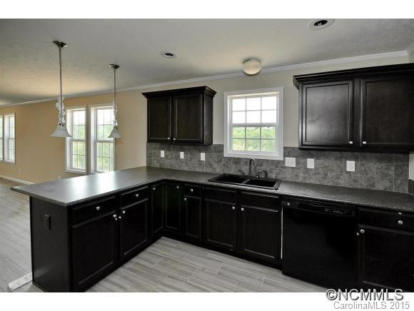 4 Coates Court - Photo 3