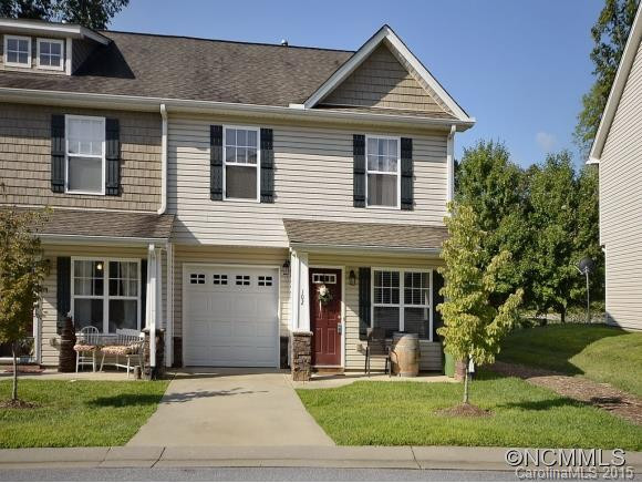 102 TORRINGTON AVENUE - Photo 2