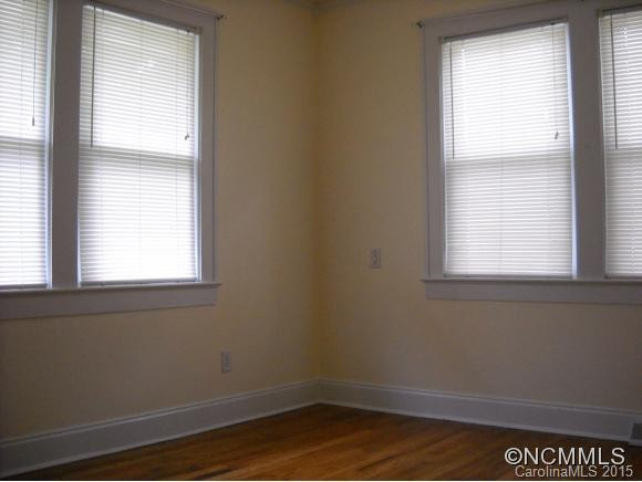 711 Center St. - Photo 13