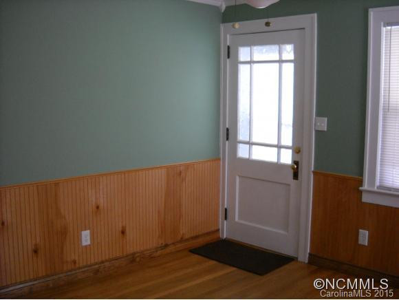 711 Center St. - Photo 6