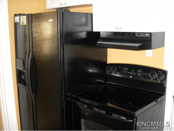 711 Center St. - Photo 9