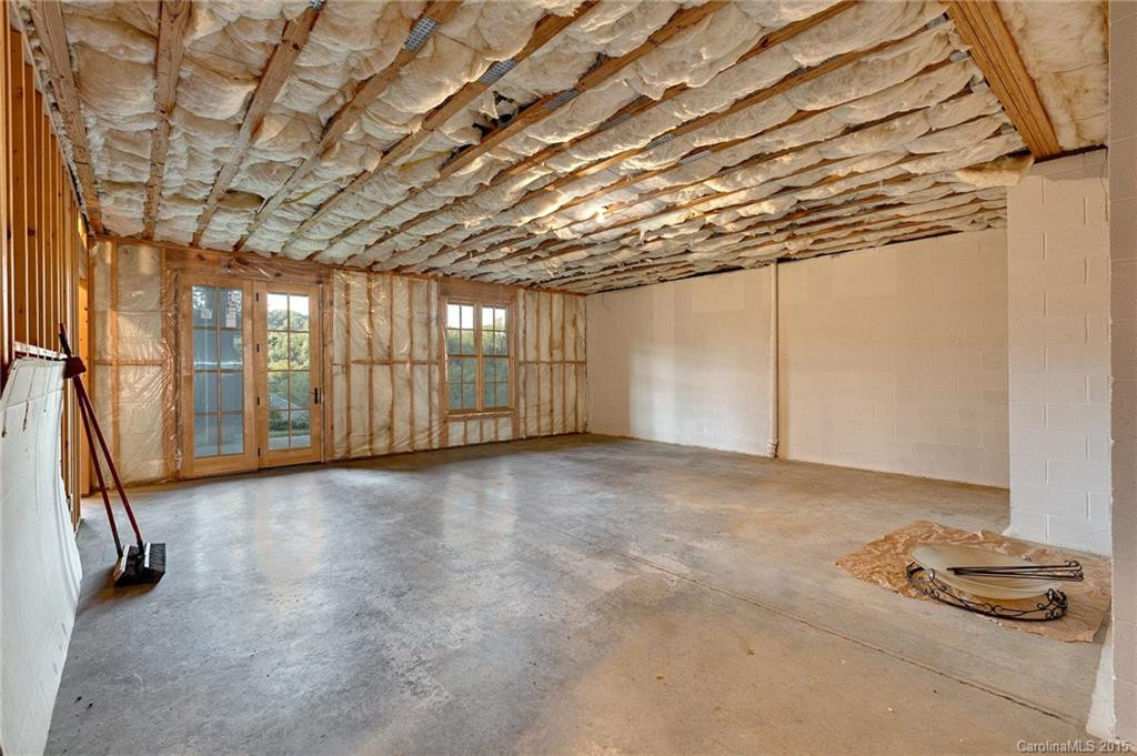 83 Willow Farm Road - Photo 22