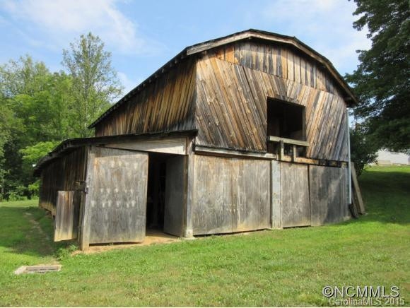 640 Woody Road - Photo 3
