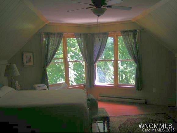 260 Chalet Hills - Photo 10