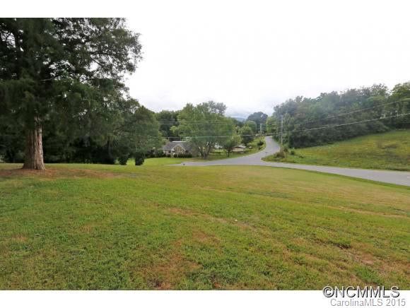 609 Woodlawn Circle - Photo 2