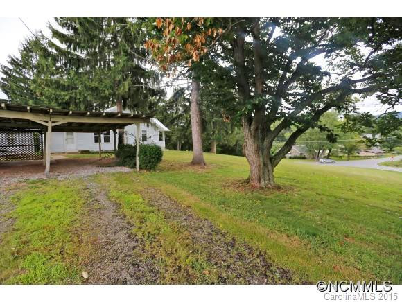 609 Woodlawn Circle - Photo 3