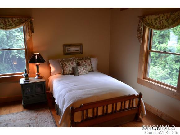 561 RICH KNOB ROAD - Photo 12