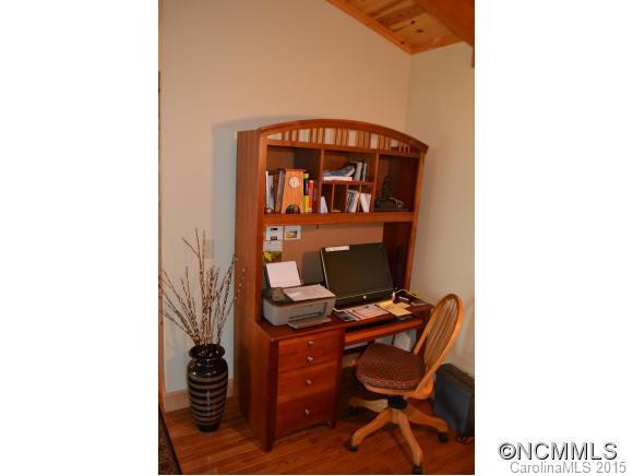 561 RICH KNOB ROAD - Photo 18