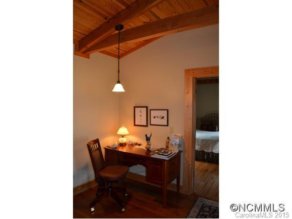 561 RICH KNOB ROAD - Photo 19