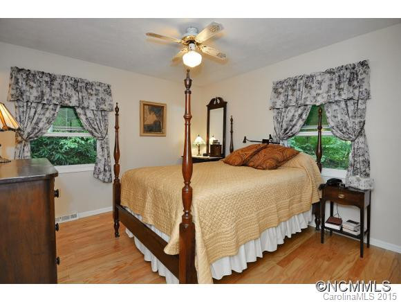 51 Ferncliff Drive - Photo 10