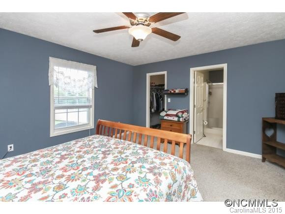 48 Meadow Drive - Photo 12
