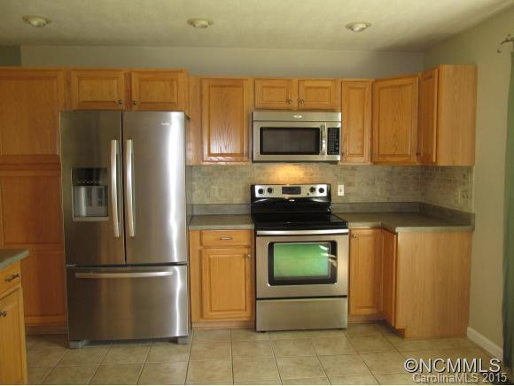 81 Lotawatha Drive - Photo 4