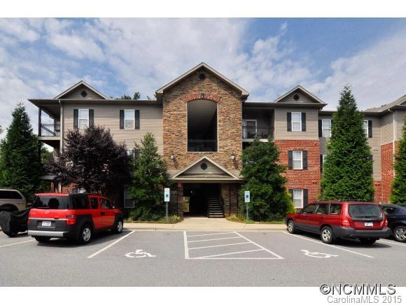 218 Appeldoorn Circle