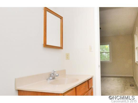 346 Deaverview Road - Photo 14