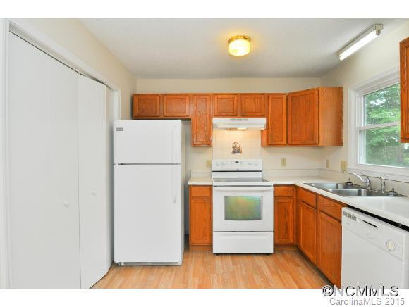 346 Deaverview Road - Photo 7