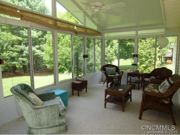 104 MOUNTAIN VALLEY DRIVE - Photo 12