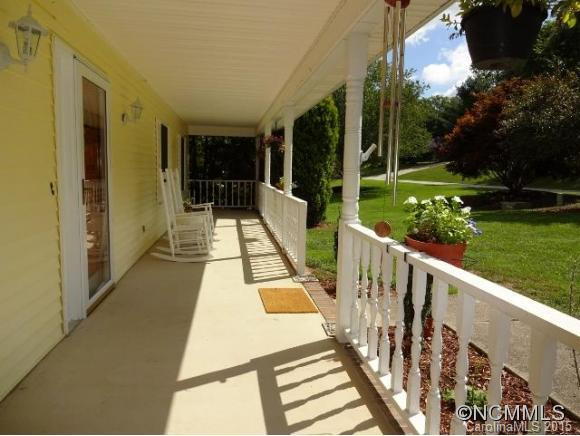 104 MOUNTAIN VALLEY DRIVE - Photo 16