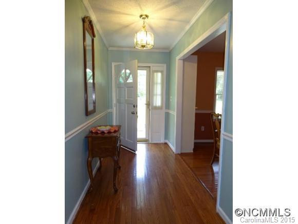 104 MOUNTAIN VALLEY DRIVE - Photo 7