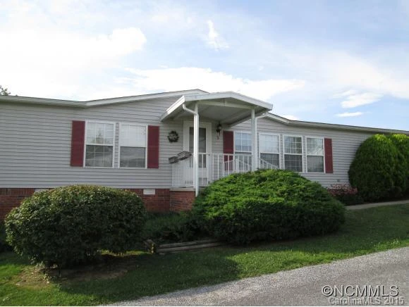 5 North Marjorie Lane