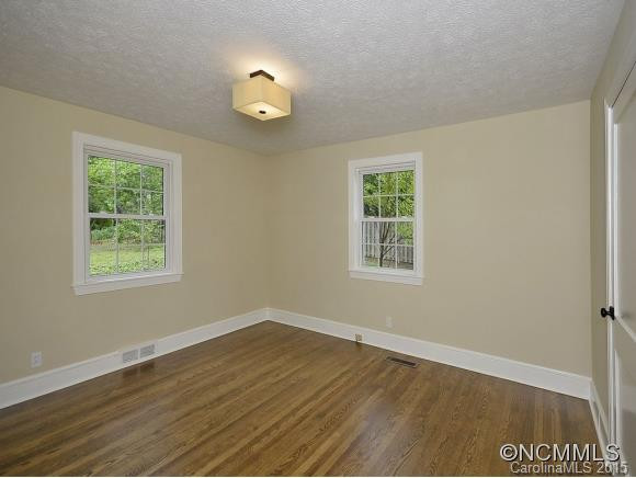 207 Ewbank - Photo 15