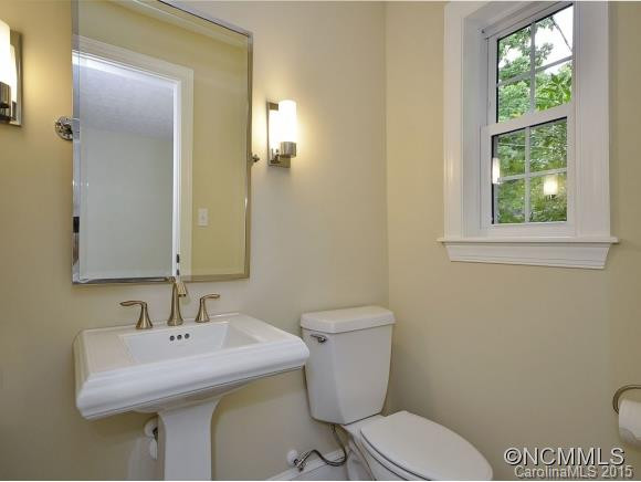 207 Ewbank - Photo 16